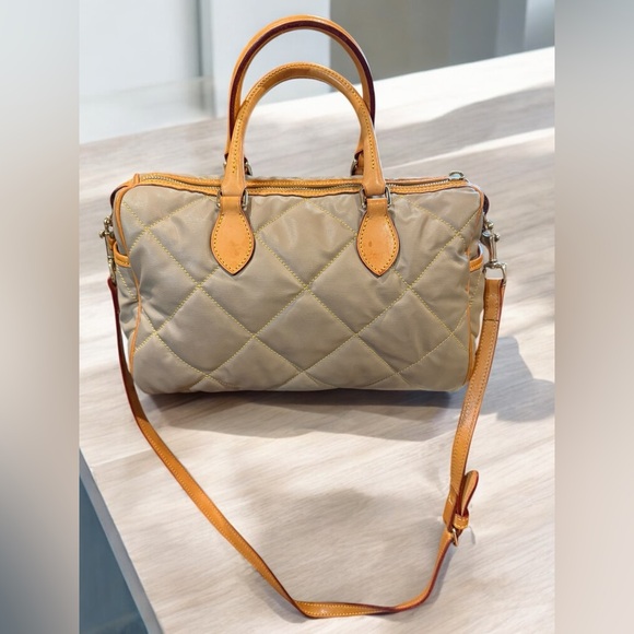 Dooney & Bourke Khaki Quilted Convertible Satchel Crossbody Made in 🇺🇸12”x8” - Picture 10 of 11